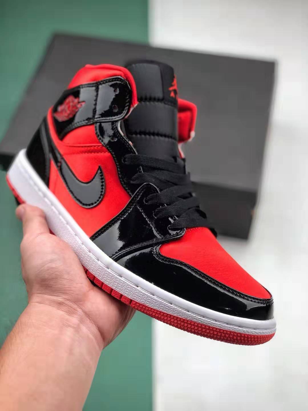 Air Jordan 1 Mid 'Hot Punch' Sneakers - BQ6472-600 | Limited Edition