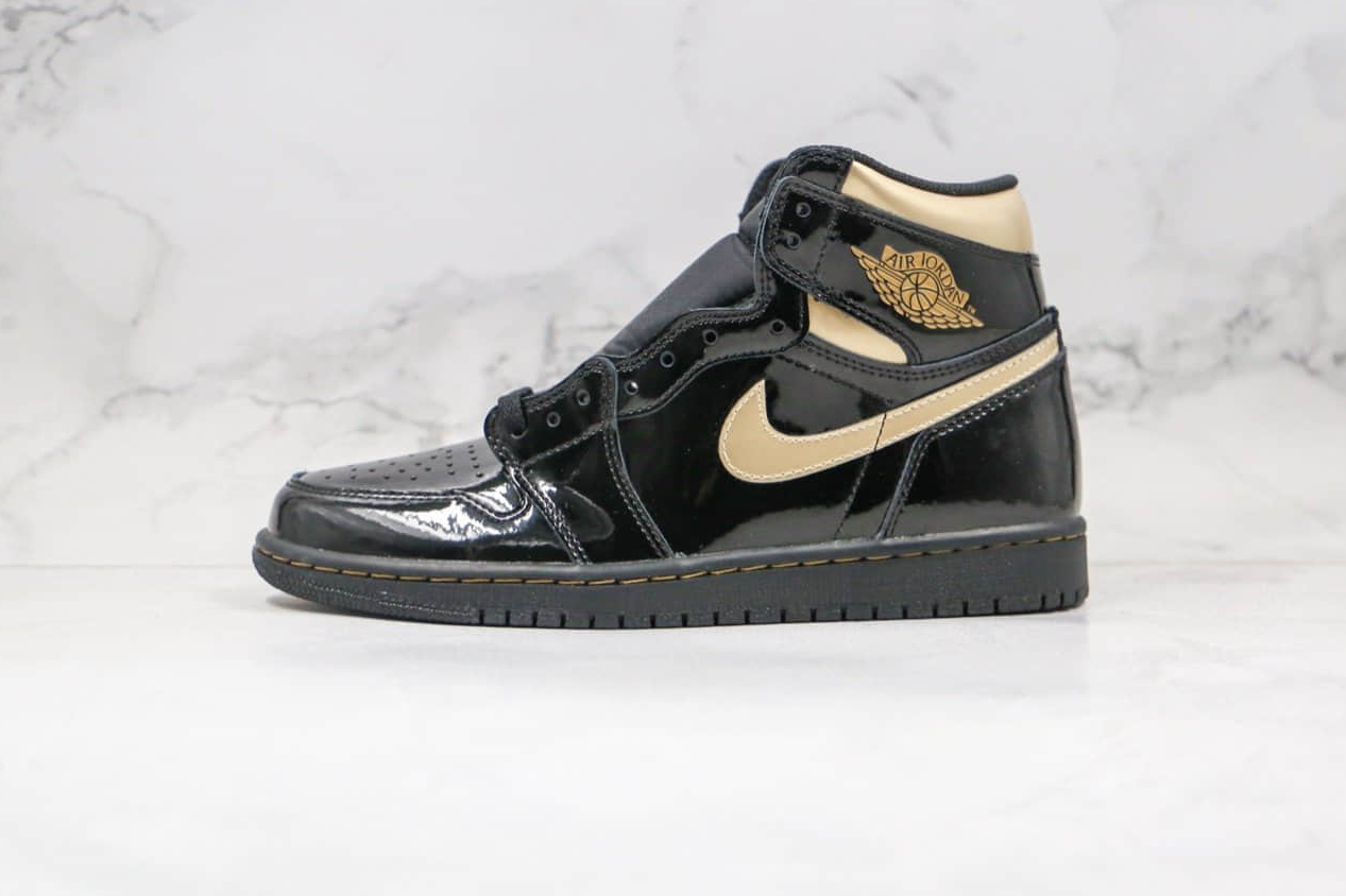 Air Jordan 1 Retro High OG Black Metallic Gold 555088-032 - Classic Sneaker with a Touch of Luxury