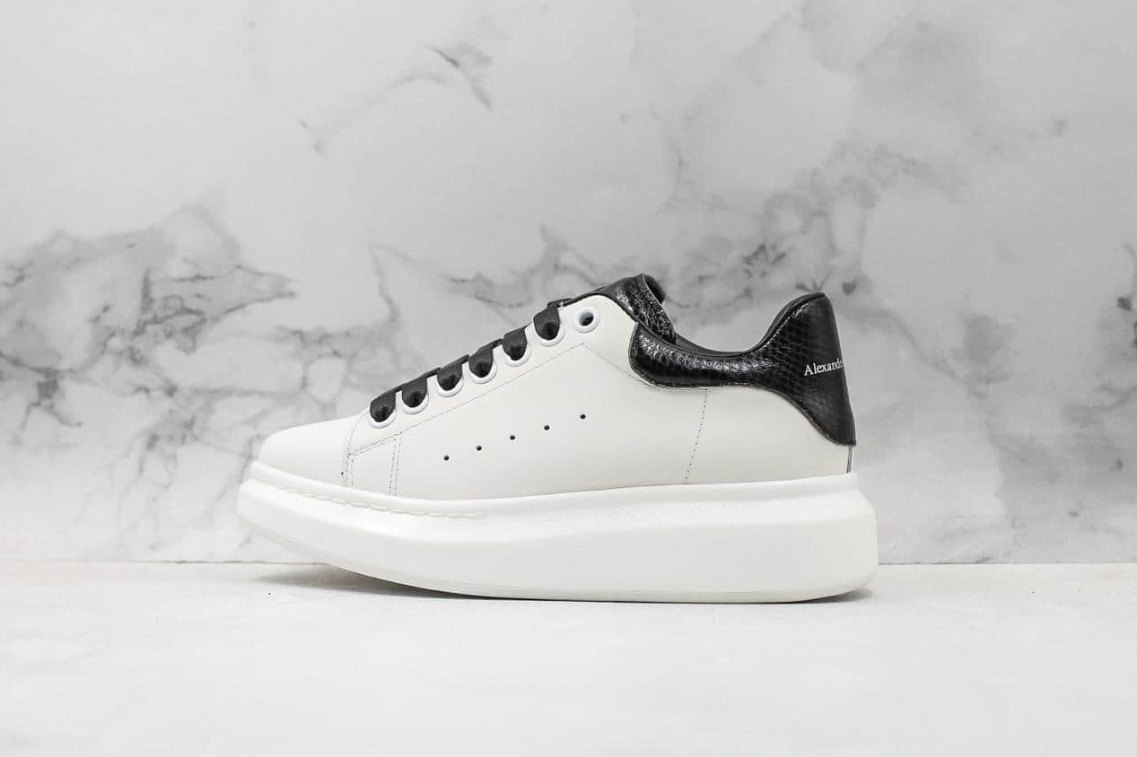 Alexander McQueen Oversized Sneaker 'Black Snakeskin' 552064 WHTQ8 9074 – Luxury Footwear with Edgy Charm