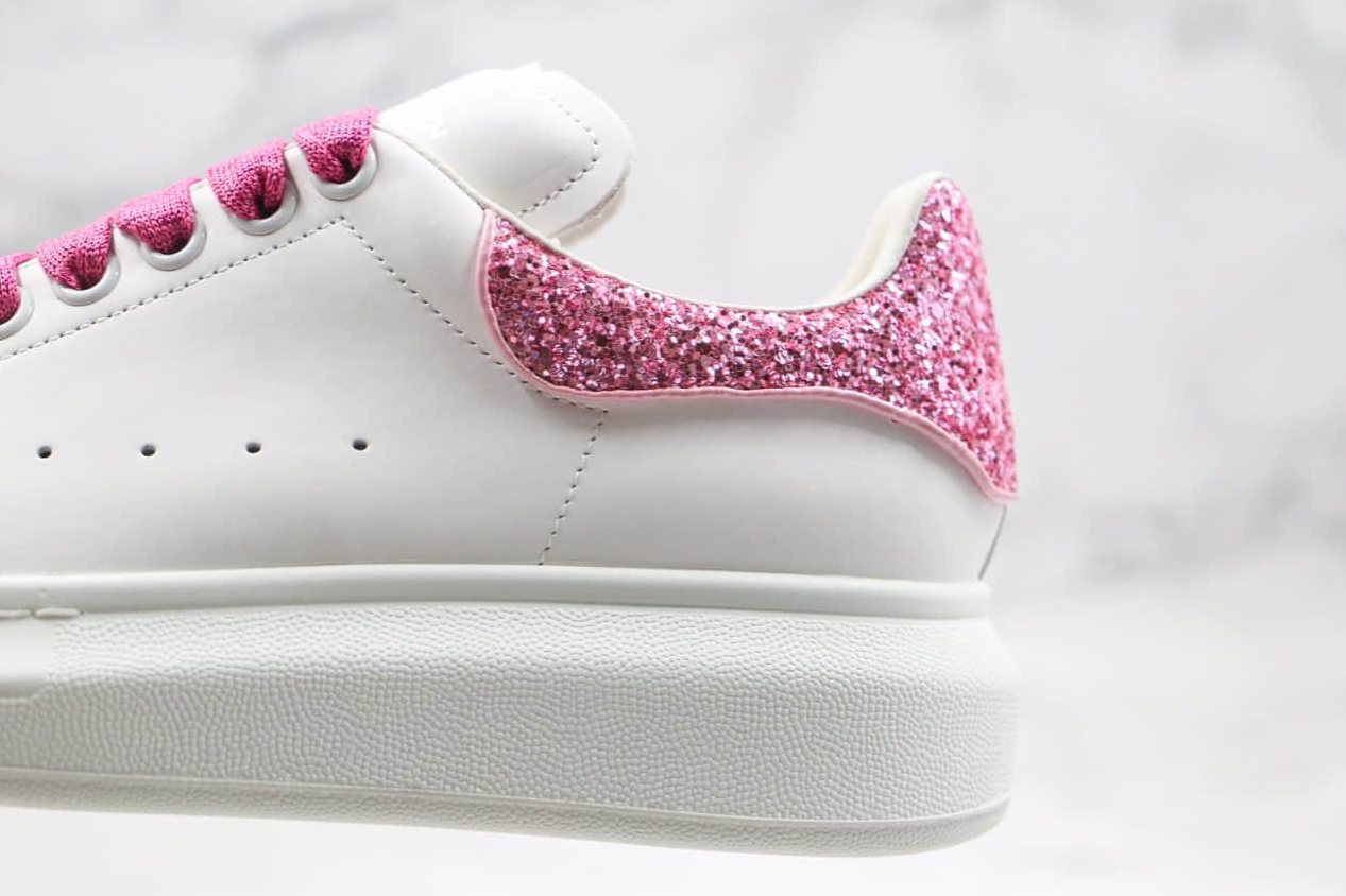 Alexander McQueen Oversized White Pink Galaxy Glitter 558945WHNBK9386 - Shop Now for a Modern and Unique Statement Piece