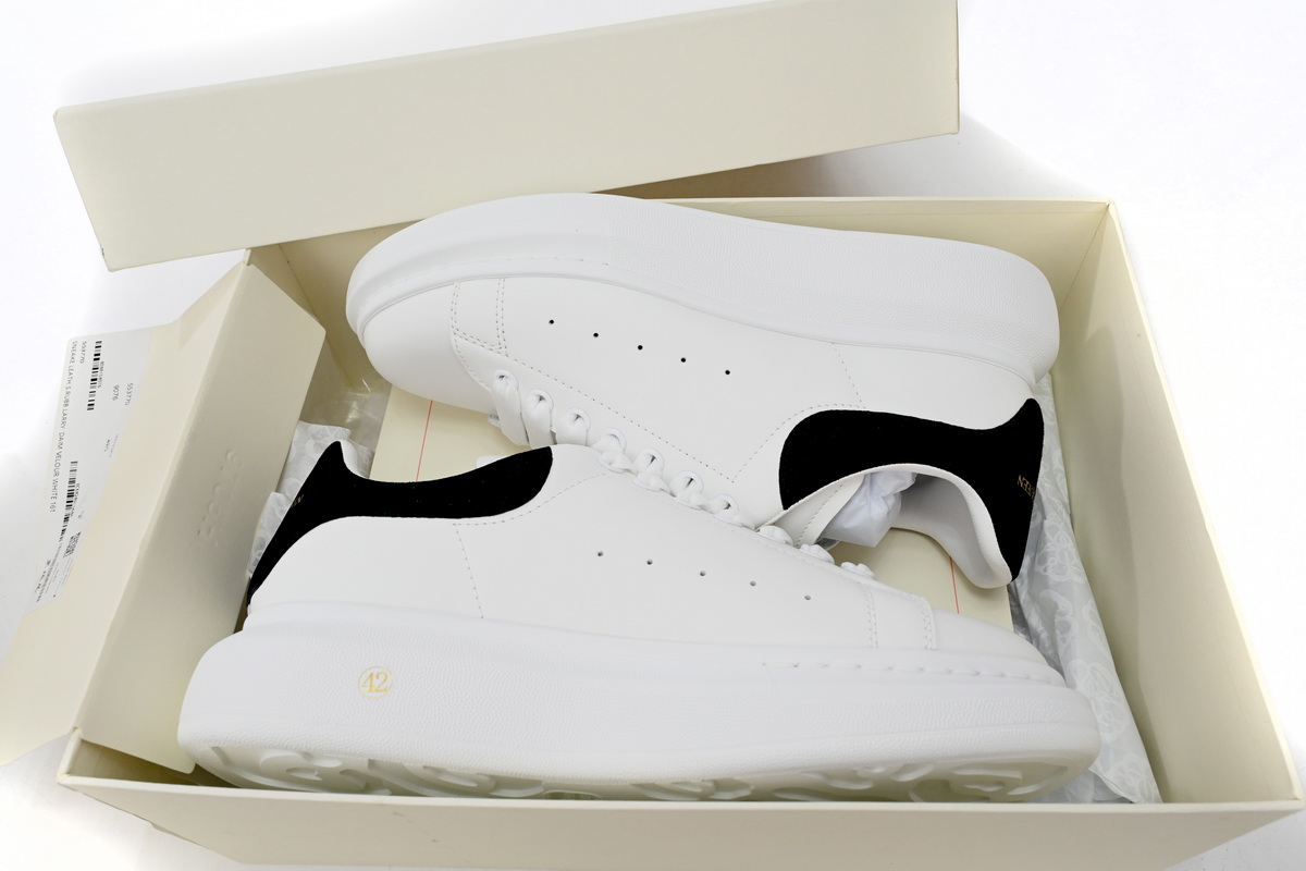 Alexander McQueen Oversized Sneaker 'White Black' 2019 553770 WHGP7 9061 - Shop Now!
