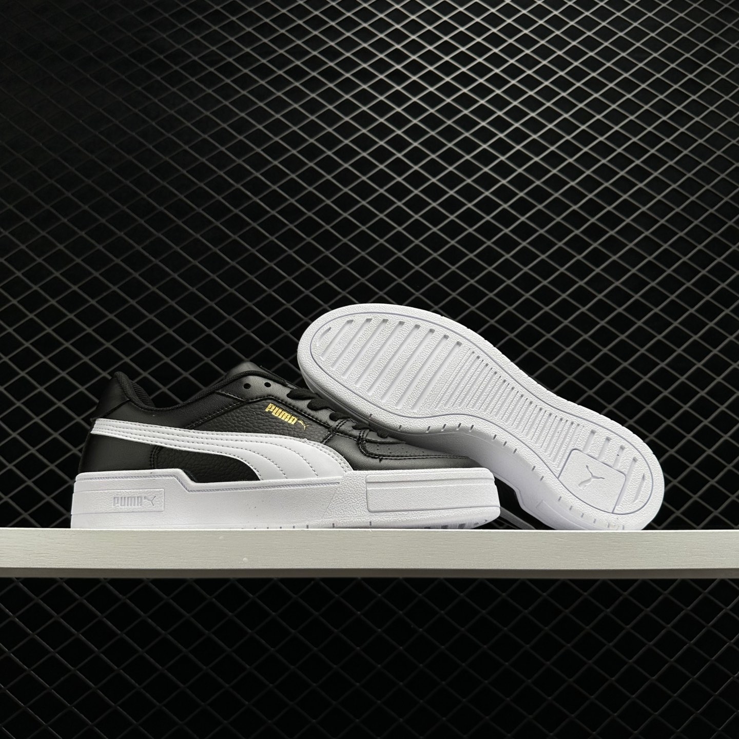 PUMA Ca Pro Classic Gold Black White Gold 380190-05 - Stylish and Versatile Sneakers