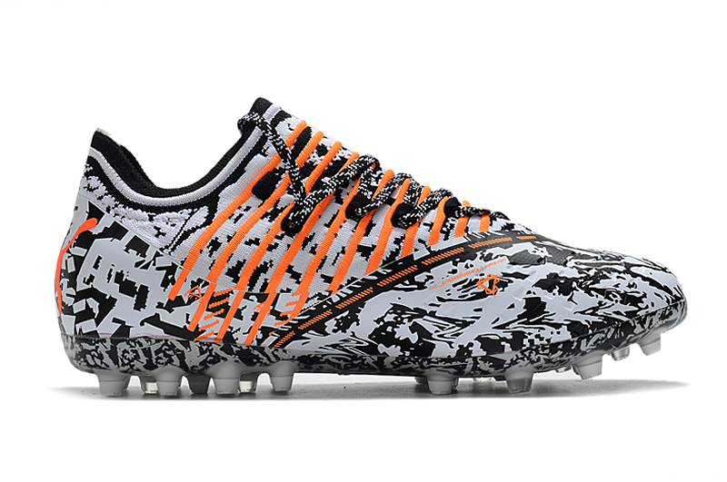 Puma Future Z 1.3 Instinct MG Soccer Shoes - Ultimate Performance and Agility