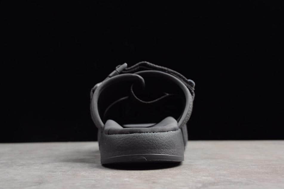 Puma x Han Kjobenhavn Leadcat Sandal Black 366484-05 - Stylish, Comfortable Footwear for Men.