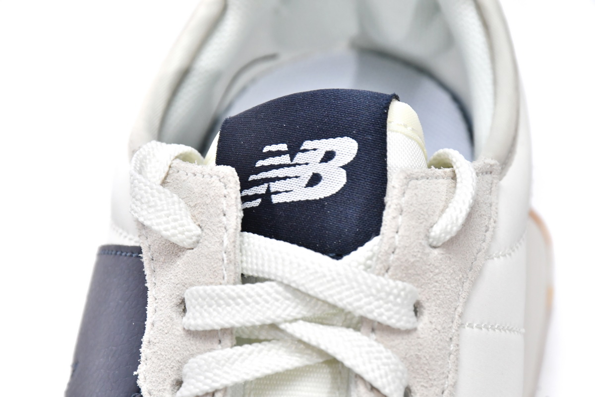 New Balance 327 Moonbeam Outerspace Sneakers: Stylish & Comfortable Trainers