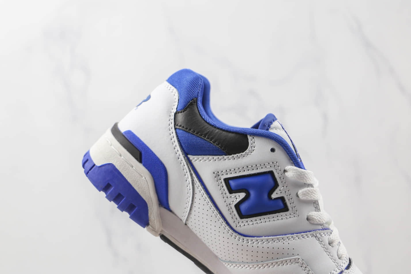 New Balance 550 White Team Royal Sneakers - Classic Style and Ultimate Comfort!