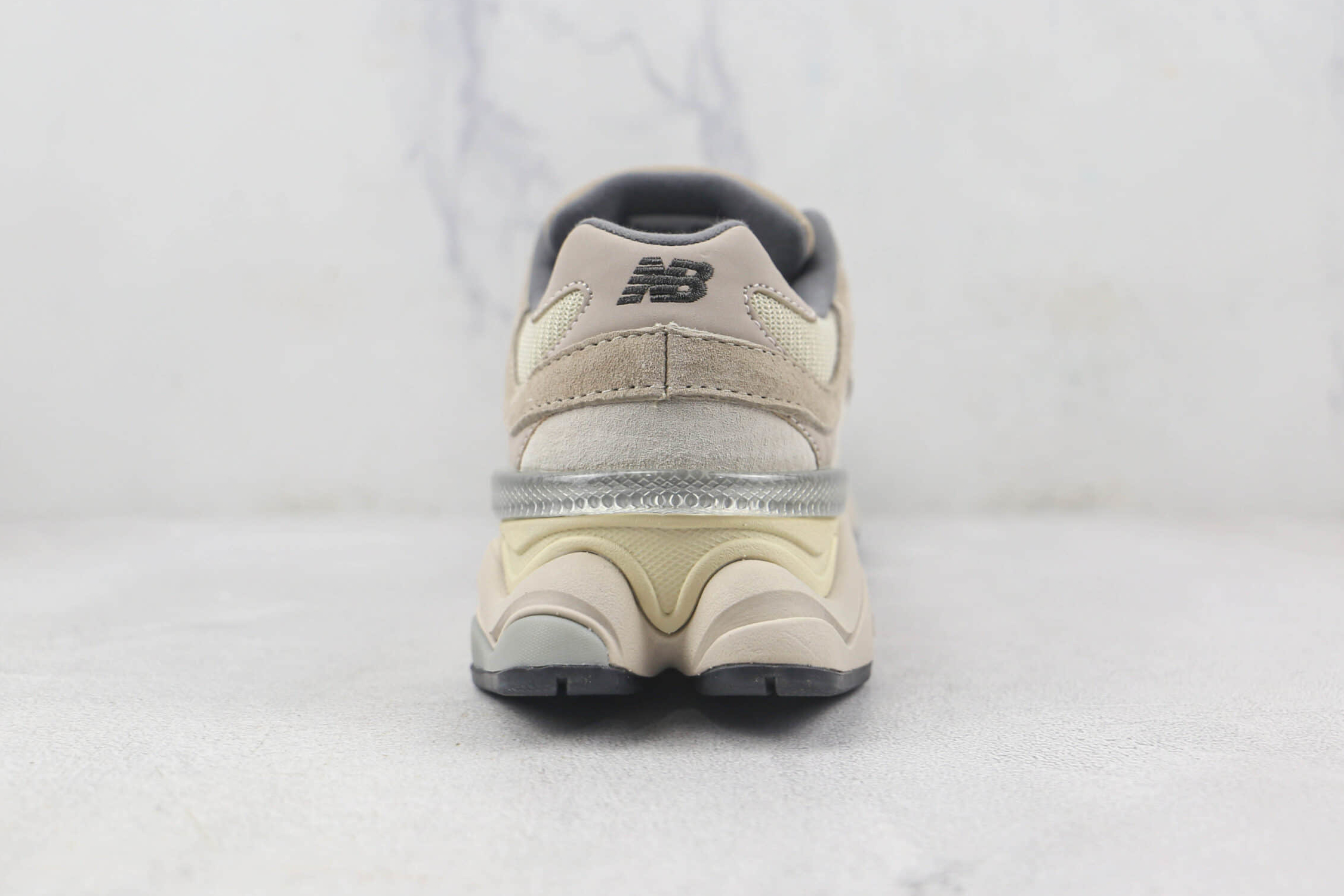 New Balance 9060 'Sea Salt' U9060MAC - Classic Sneakers with a Contemporary Twist