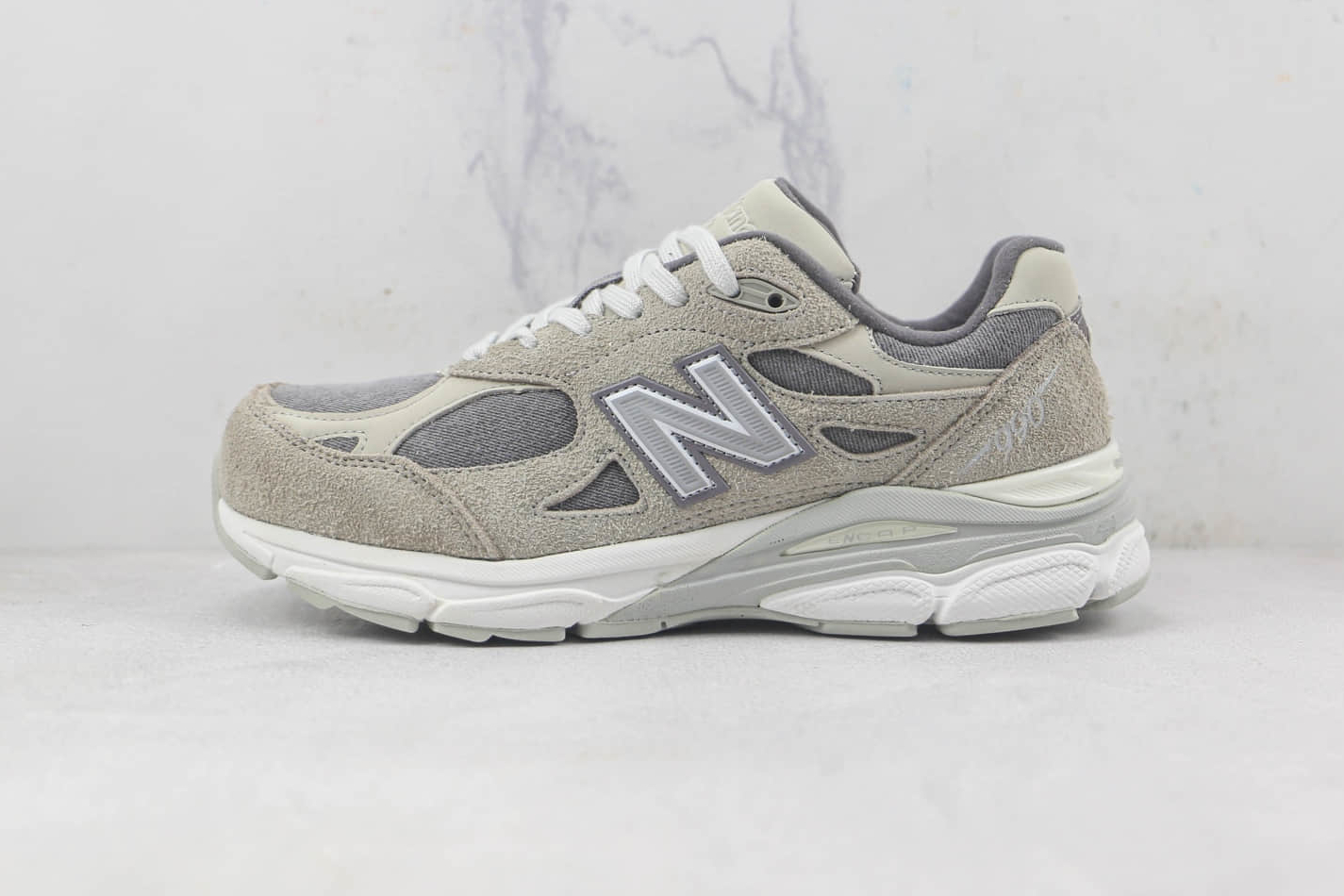 New Balance Levi's x 990v3 Made In USA 'Elephant Skin' M990LV3 - Premium Collaboration for Sneaker Enthusiasts