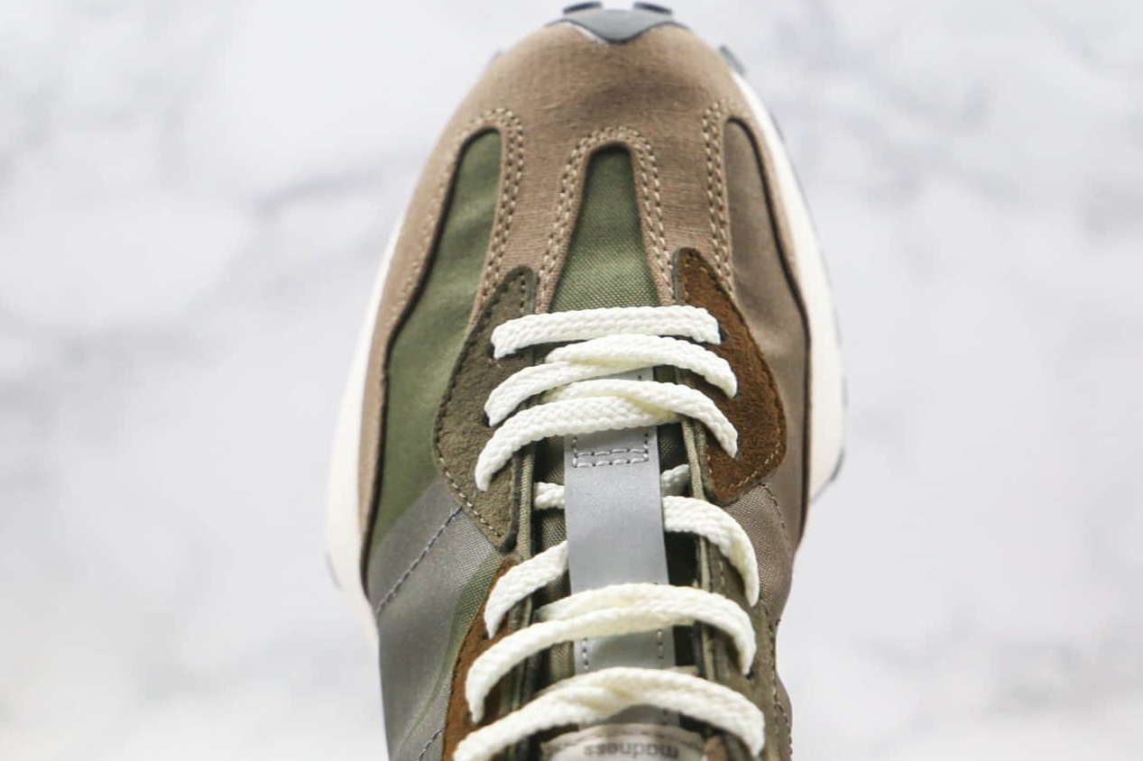 New Balance 327 Green Jogging Sneakers - Lightweight & Stylish