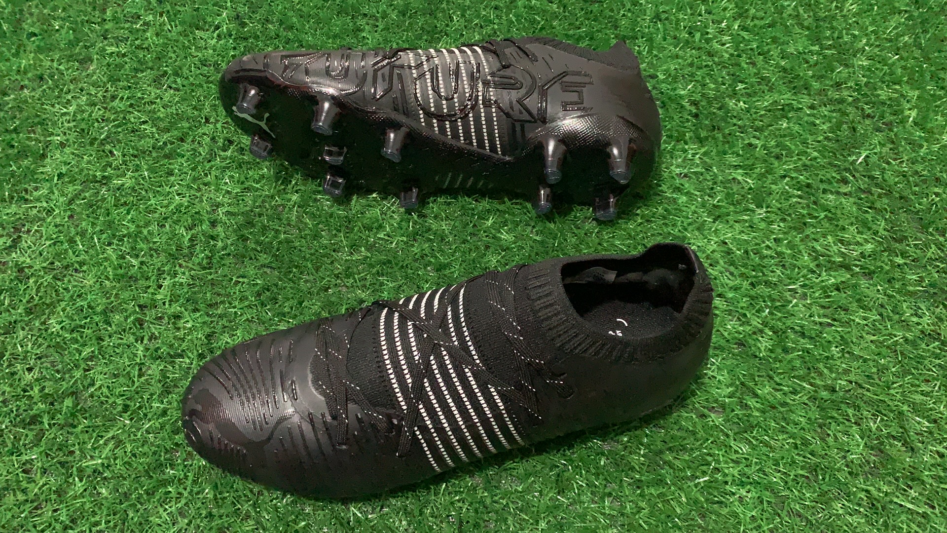 Puma Future Z 1.1 FG AG 'Black' 106028 02 - Premium Performance Football Boots