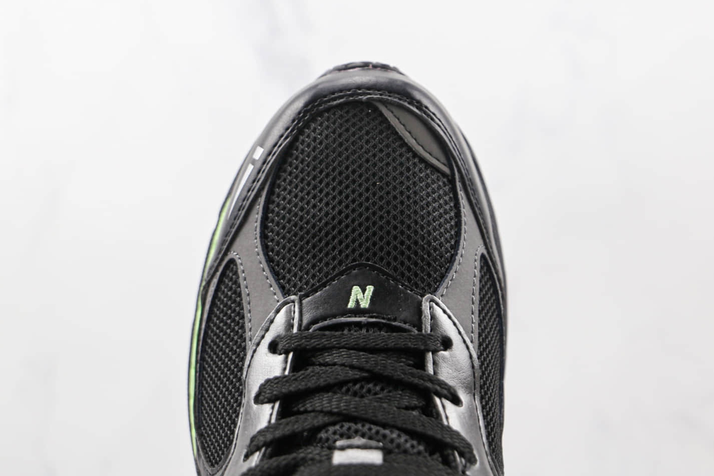 New Balance 2002R 'Black Powder Green' M2002RLD - Sleek and Stylish Footwear