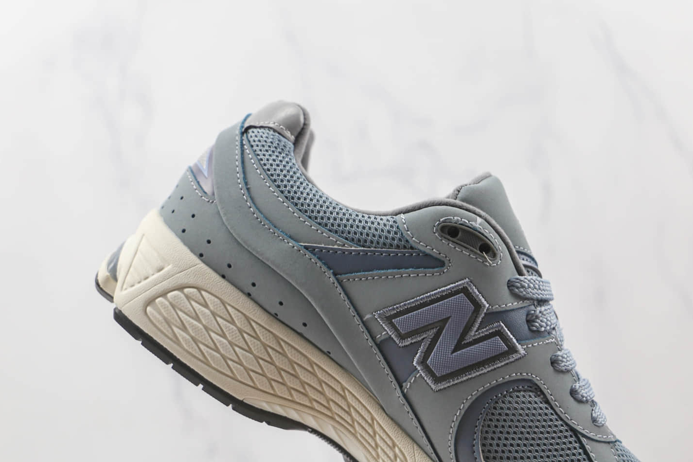 New Balance 2002R 'Light Blue' - Supreme Comfort with Style